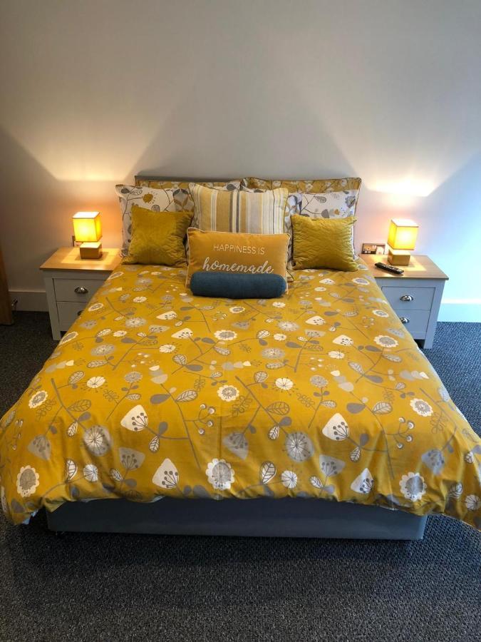 Seafront Suites - Close To Beach, Train Station & Southend Airport Southend-on-Sea Dış mekan fotoğraf